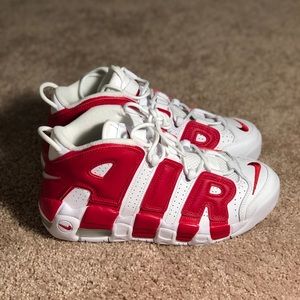 Nike Uptempo Size 7Y